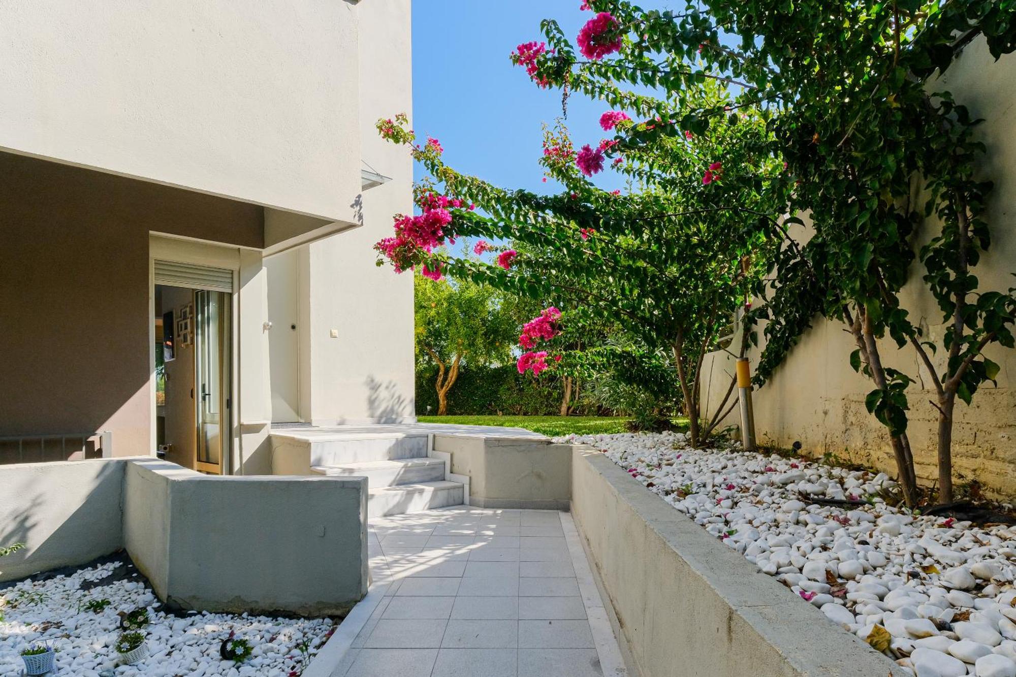 Deluxe Chrousso Pool Villa ปัลลูรี ภายนอก รูปภาพ