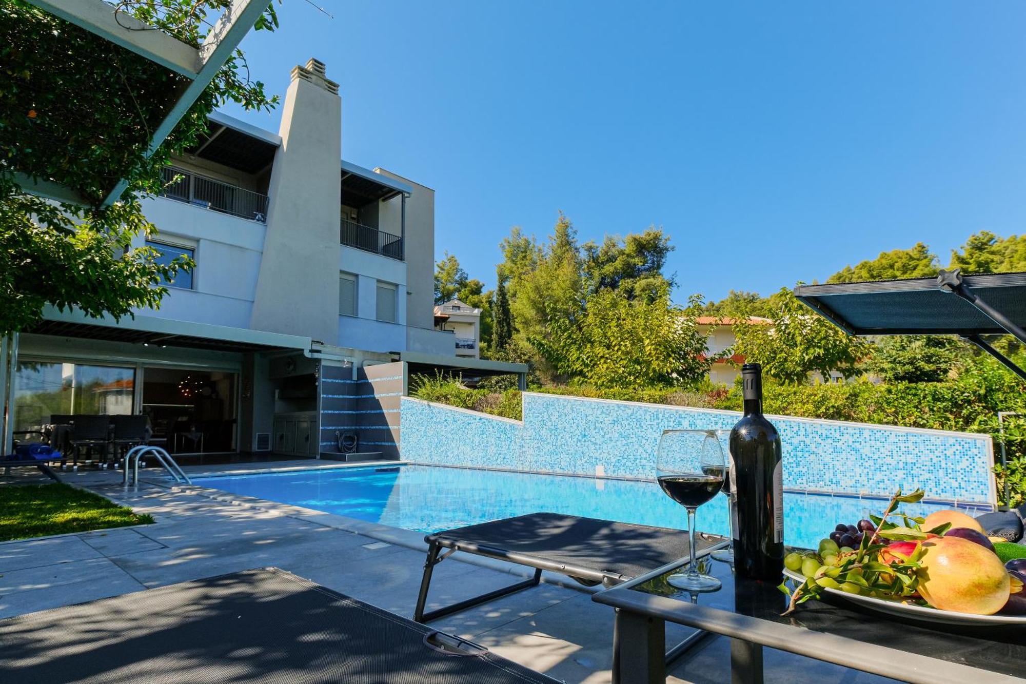 Deluxe Chrousso Pool Villa ปัลลูรี ภายนอก รูปภาพ